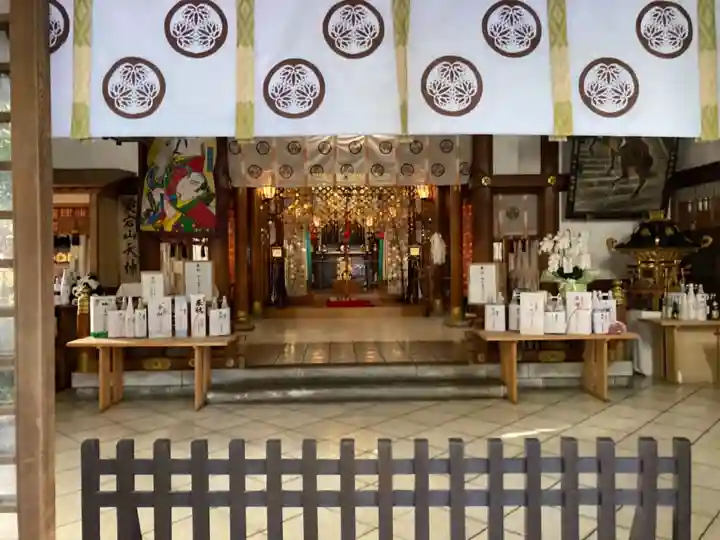 愛宕神社の本殿・本堂