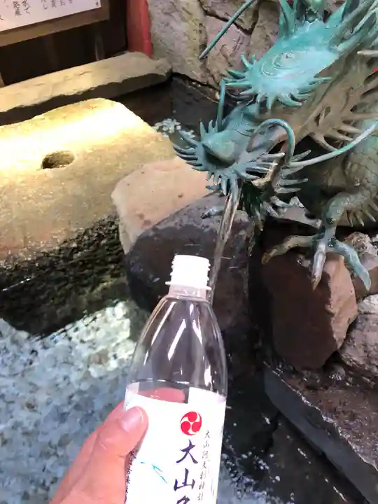 大山阿夫利神社の手水舎