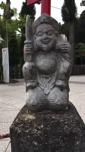 中之嶽神社の像