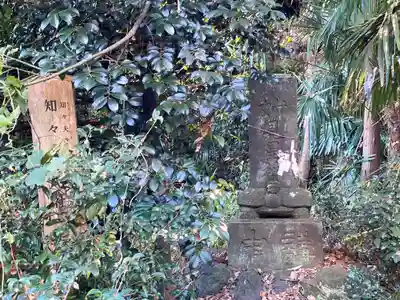 楡山神社の末社・摂社