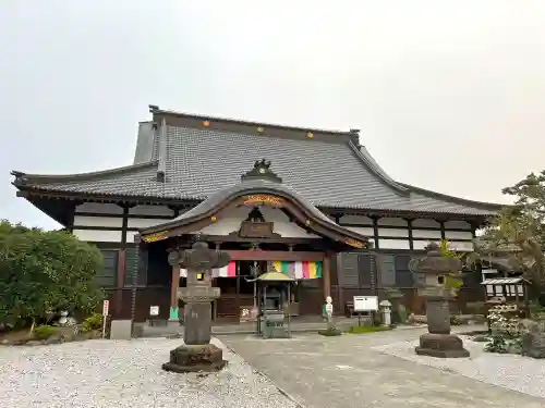 法長寺の本殿・本堂