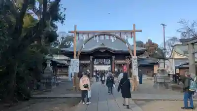 須賀神社の{uncategorized: "未分類", other: "その他", undefined: "問題あり", building: "その他建物", grave: "お墓", sacred_gate: "鳥居", guardian: "狛犬", statue: "像", buddha: "仏像", history: "歴史", nature: "自然", garden: "庭園", animal: "動物", pagoda: "塔", temizu: "手水舎", mountain_gate: "山門・神門", sanctuary: "本殿・本堂", subordinate: "末社・摂社", art: "芸術", scenery: "景色", jizo: "地蔵", ema: "絵馬", goshuin: "御朱印", omikuji: "おみくじ", items: "授与品その他", amulet: "お守り", goshuincho: "御朱印帳", eats: "食事", festival: "お祭り", votive_dance: "神楽", shichigosan: "七五三参", wedding: "結婚式", experience: "体験その他", initially: "初詣", around: "周辺", anti_infection: "感染症対策"}