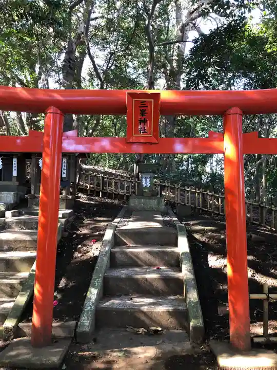 畑子安神社の鳥居