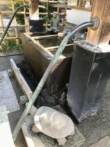 品川神社の手水