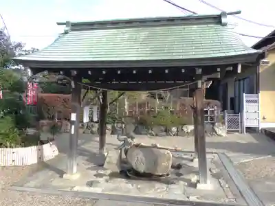 白山神社（小幡）の手水舎