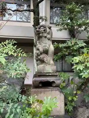 金刀比羅宮東京分社の{uncategorized: "未分類", other: "その他", undefined: "問題あり", building: "その他建物", grave: "お墓", sacred_gate: "鳥居", guardian: "狛犬", statue: "像", buddha: "仏像", history: "歴史", nature: "自然", garden: "庭園", animal: "動物", pagoda: "塔", temizu: "手水舎", mountain_gate: "山門・神門", sanctuary: "本殿・本堂", subordinate: "末社・摂社", art: "芸術", scenery: "景色", jizo: "地蔵", ema: "絵馬", goshuin: "御朱印", omikuji: "おみくじ", items: "授与品その他", amulet: "お守り", goshuincho: "御朱印帳", eats: "食事", festival: "お祭り", votive_dance: "神楽", shichigosan: "七五三参", wedding: "結婚式", experience: "体験その他", initially: "初詣", around: "周辺", anti_infection: "感染症対策"}