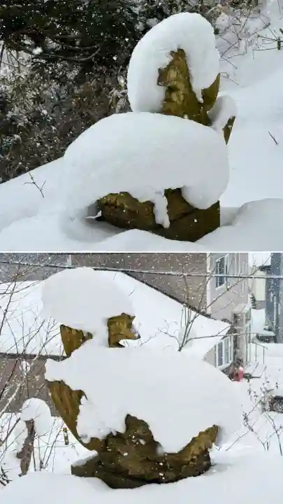 富川八幡宮の{uncategorized: "未分類", other: "その他", undefined: "問題あり", building: "その他建物", grave: "お墓", sacred_gate: "鳥居", guardian: "狛犬", statue: "像", buddha: "仏像", history: "歴史", nature: "自然", garden: "庭園", animal: "動物", pagoda: "塔", temizu: "手水舎", mountain_gate: "山門・神門", sanctuary: "本殿・本堂", subordinate: "末社・摂社", art: "芸術", scenery: "景色", jizo: "地蔵", ema: "絵馬", goshuin: "御朱印", omikuji: "おみくじ", items: "授与品その他", amulet: "お守り", goshuincho: "御朱印帳", eats: "食事", festival: "お祭り", votive_dance: "神楽", shichigosan: "七五三参", wedding: "結婚式", experience: "体験その他", initially: "初詣", around: "周辺", anti_infection: "感染症対策"}