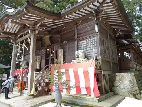 鷲子山上神社の本殿・本堂