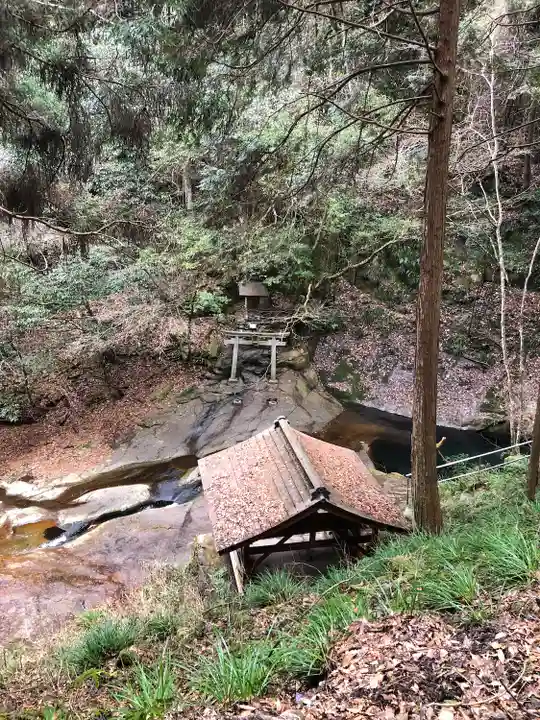 龍鎮神社(奈良県)