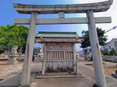八幡社（鍜治ケ一色）の鳥居