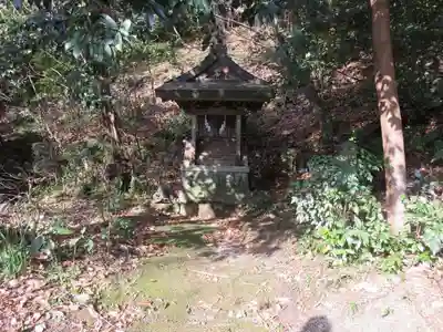 穴師坐兵主神社の末社・摂社