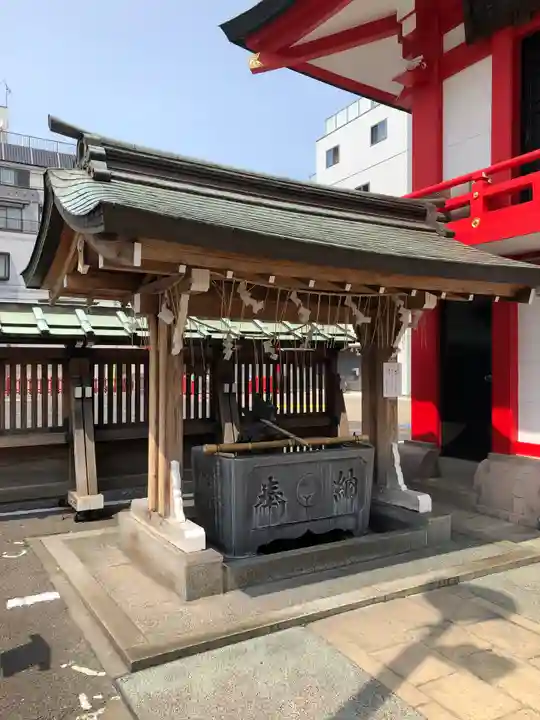 鷲神社の手水舎