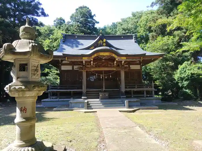 八龍神社の本殿