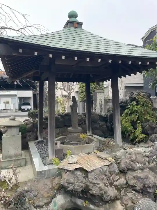 善慶寺の{uncategorized: "未分類", other: "その他", undefined: "問題あり", building: "その他建物", grave: "お墓", sacred_gate: "鳥居", guardian: "狛犬", statue: "像", buddha: "仏像", history: "歴史", nature: "自然", garden: "庭園", animal: "動物", pagoda: "塔", temizu: "手水舎", mountain_gate: "山門・神門", sanctuary: "本殿・本堂", subordinate: "末社・摂社", art: "芸術", scenery: "景色", jizo: "地蔵", ema: "絵馬", goshuin: "御朱印", omikuji: "おみくじ", items: "授与品その他", amulet: "お守り", goshuincho: "御朱印帳", eats: "食事", festival: "お祭り", votive_dance: "神楽", shichigosan: "七五三参", wedding: "結婚式", experience: "体験その他", initially: "初詣", around: "周辺", anti_infection: "感染症対策"}