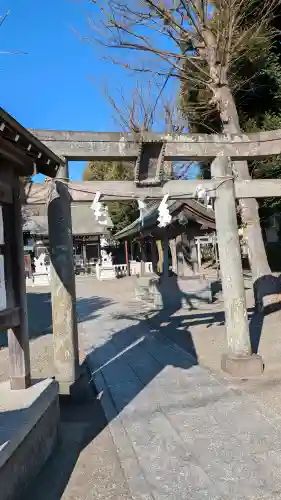 森野住吉神社の{uncategorized: "未分類", other: "その他", undefined: "問題あり", building: "その他建物", grave: "お墓", sacred_gate: "鳥居", guardian: "狛犬", statue: "像", buddha: "仏像", history: "歴史", nature: "自然", garden: "庭園", animal: "動物", pagoda: "塔", temizu: "手水舎", mountain_gate: "山門・神門", sanctuary: "本殿・本堂", subordinate: "末社・摂社", art: "芸術", scenery: "景色", jizo: "地蔵", ema: "絵馬", goshuin: "御朱印", omikuji: "おみくじ", items: "授与品その他", amulet: "お守り", goshuincho: "御朱印帳", eats: "食事", festival: "お祭り", votive_dance: "神楽", shichigosan: "七五三参", wedding: "結婚式", experience: "体験その他", initially: "初詣", around: "周辺", anti_infection: "感染症対策"}