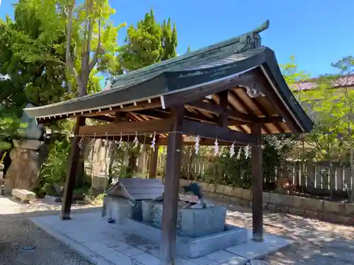 荒井神社の手水舎