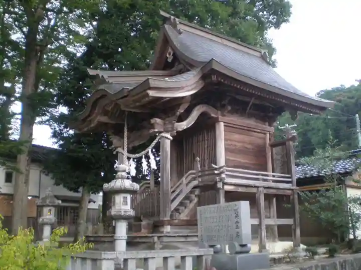 大宮賣神社の本殿・本堂