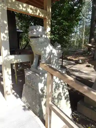 笛田神社の狛犬