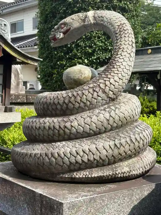 白蛇辨財天(栃木県)