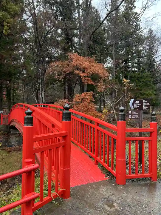 諏訪大社下社春宮(長野県)