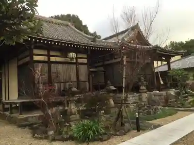 神藏寺の本殿・本堂