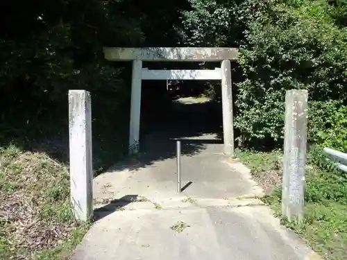 八雲神社（河芸町赤部）の鳥居