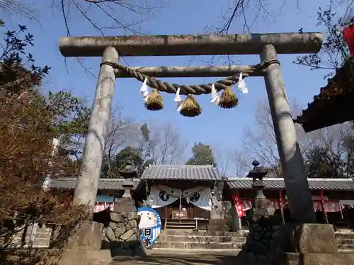 日本神社の鳥居