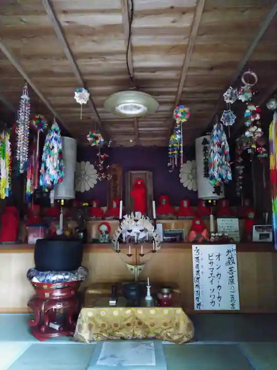 上合寺の本殿・本堂