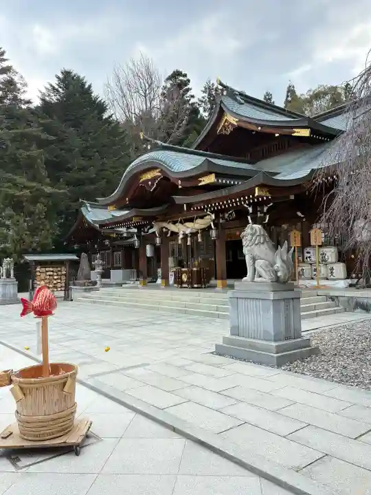 速谷神社の{uncategorized: "未分類", other: "その他", undefined: "問題あり", building: "その他建物", grave: "お墓", sacred_gate: "鳥居", guardian: "狛犬", statue: "像", buddha: "仏像", history: "歴史", nature: "自然", garden: "庭園", animal: "動物", pagoda: "塔", temizu: "手水舎", mountain_gate: "山門・神門", sanctuary: "本殿・本堂", subordinate: "末社・摂社", art: "芸術", scenery: "景色", jizo: "地蔵", ema: "絵馬", goshuin: "御朱印", omikuji: "おみくじ", items: "授与品その他", amulet: "お守り", goshuincho: "御朱印帳", eats: "食事", festival: "お祭り", votive_dance: "神楽", shichigosan: "七五三参", wedding: "結婚式", experience: "体験その他", initially: "初詣", around: "周辺", anti_infection: "感染症対策"}
