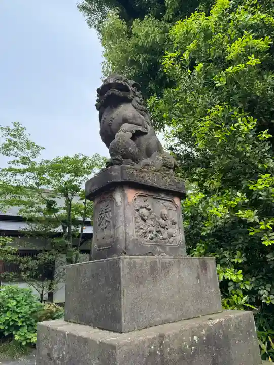 阿佐ヶ谷神明宮の{uncategorized: "未分類", other: "その他", undefined: "問題あり", building: "その他建物", grave: "お墓", sacred_gate: "鳥居", guardian: "狛犬", statue: "像", buddha: "仏像", history: "歴史", nature: "自然", garden: "庭園", animal: "動物", pagoda: "塔", temizu: "手水舎", mountain_gate: "山門・神門", sanctuary: "本殿・本堂", subordinate: "末社・摂社", art: "芸術", scenery: "景色", jizo: "地蔵", ema: "絵馬", goshuin: "御朱印", omikuji: "おみくじ", items: "授与品その他", amulet: "お守り", goshuincho: "御朱印帳", eats: "食事", festival: "お祭り", votive_dance: "神楽", shichigosan: "七五三参", wedding: "結婚式", experience: "体験その他", initially: "初詣", around: "周辺", anti_infection: "感染症対策"}