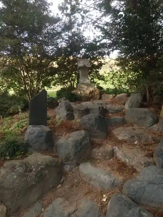 御厨神社(福富町)の末社・摂社