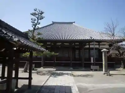 勅願院 観音寺の本殿・本堂