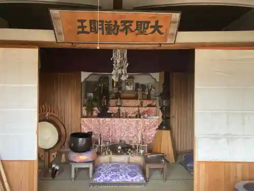 北斗山向山院の{uncategorized: "未分類", other: "その他", undefined: "問題あり", building: "その他建物", grave: "お墓", sacred_gate: "鳥居", guardian: "狛犬", statue: "像", buddha: "仏像", history: "歴史", nature: "自然", garden: "庭園", animal: "動物", pagoda: "塔", temizu: "手水舎", mountain_gate: "山門・神門", sanctuary: "本殿・本堂", subordinate: "末社・摂社", art: "芸術", scenery: "景色", jizo: "地蔵", ema: "絵馬", goshuin: "御朱印", omikuji: "おみくじ", items: "授与品その他", amulet: "お守り", goshuincho: "御朱印帳", eats: "食事", festival: "お祭り", votive_dance: "神楽", shichigosan: "七五三参", wedding: "結婚式", experience: "体験その他", initially: "初詣", around: "周辺", anti_infection: "感染症対策"}