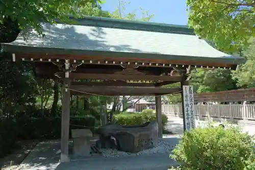 伊弉諾神宮の手水舎