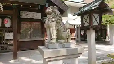 那古野神社の狛犬