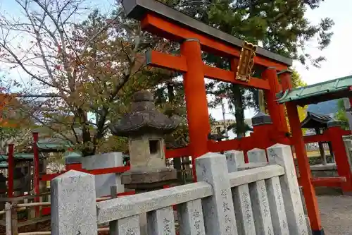 氷室神社の鳥居