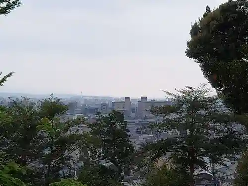 建勲神社の景色