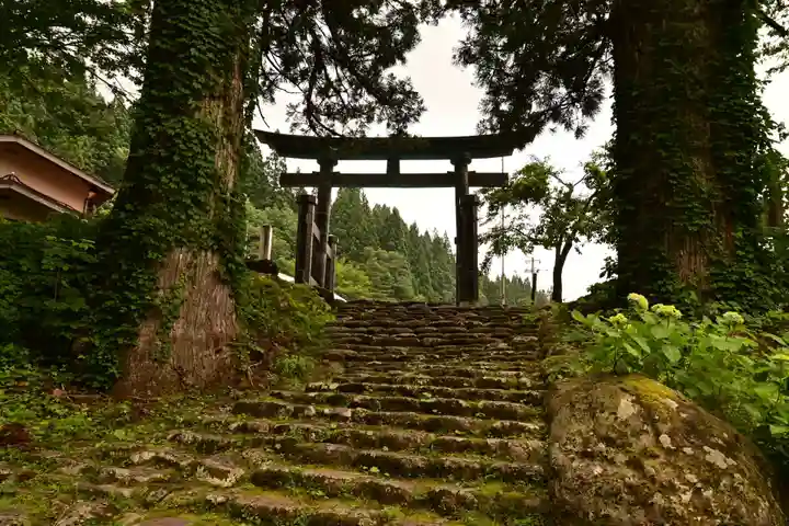 白山中居神社(岐阜県)