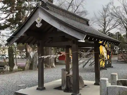 津島神社の手水舎