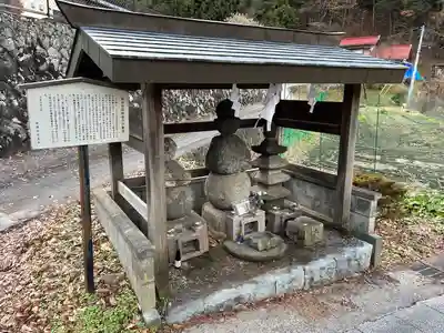 諏訪大社上社前宮(長野県)