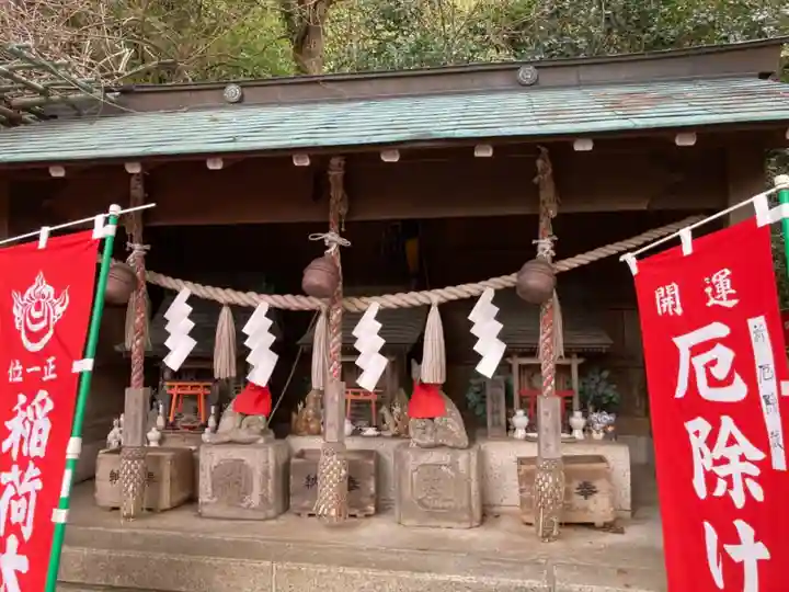 八雲神社(鎌倉・大町)の末社・摂社