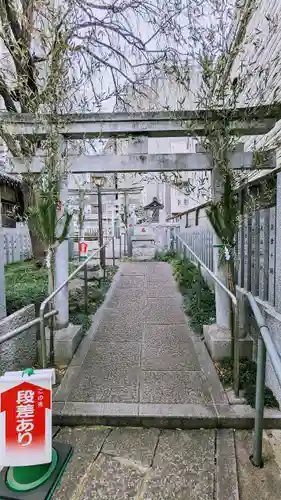 白山神社の鳥居