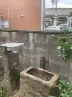 稲荷神社の手水舎