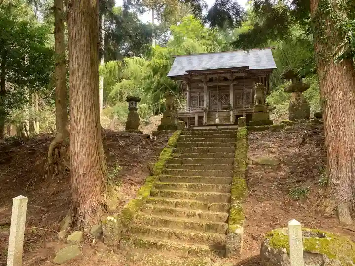 松尾寺の{uncategorized: "未分類", other: "その他", undefined: "問題あり", building: "その他建物", grave: "お墓", sacred_gate: "鳥居", guardian: "狛犬", statue: "像", buddha: "仏像", history: "歴史", nature: "自然", garden: "庭園", animal: "動物", pagoda: "塔", temizu: "手水舎", mountain_gate: "山門・神門", sanctuary: "本殿・本堂", subordinate: "末社・摂社", art: "芸術", scenery: "景色", jizo: "地蔵", ema: "絵馬", goshuin: "御朱印", omikuji: "おみくじ", items: "授与品その他", amulet: "お守り", goshuincho: "御朱印帳", eats: "食事", festival: "お祭り", votive_dance: "神楽", shichigosan: "七五三参", wedding: "結婚式", experience: "体験その他", initially: "初詣", around: "周辺", anti_infection: "感染症対策"}