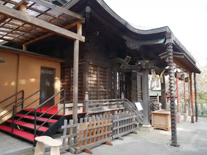 星川杉山神社の本殿・本堂
