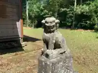 皇産霊神社の狛犬