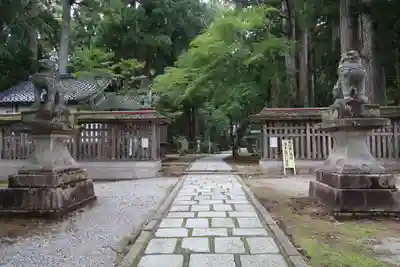 雄山神社中宮祈願殿(富山県)