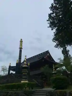 日光山輪王寺 常行堂の{uncategorized: "未分類", other: "その他", undefined: "問題あり", building: "その他建物", grave: "お墓", sacred_gate: "鳥居", guardian: "狛犬", statue: "像", buddha: "仏像", history: "歴史", nature: "自然", garden: "庭園", animal: "動物", pagoda: "塔", temizu: "手水舎", mountain_gate: "山門・神門", sanctuary: "本殿・本堂", subordinate: "末社・摂社", art: "芸術", scenery: "景色", jizo: "地蔵", ema: "絵馬", goshuin: "御朱印", omikuji: "おみくじ", items: "授与品その他", amulet: "お守り", goshuincho: "御朱印帳", eats: "食事", festival: "お祭り", votive_dance: "神楽", shichigosan: "七五三参", wedding: "結婚式", experience: "体験その他", initially: "初詣", around: "周辺", anti_infection: "感染症対策"}