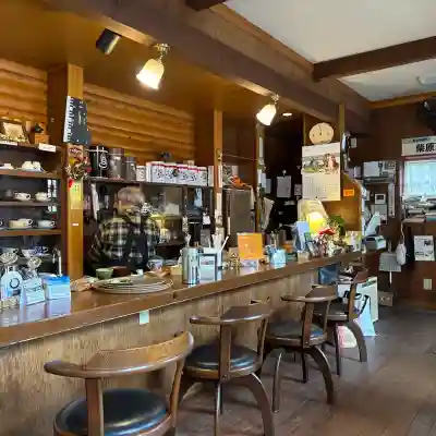 八幡橋八幡神社の{uncategorized: "未分類", other: "その他", undefined: "問題あり", building: "その他建物", grave: "お墓", sacred_gate: "鳥居", guardian: "狛犬", statue: "像", buddha: "仏像", history: "歴史", nature: "自然", garden: "庭園", animal: "動物", pagoda: "塔", temizu: "手水舎", mountain_gate: "山門・神門", sanctuary: "本殿・本堂", subordinate: "末社・摂社", art: "芸術", scenery: "景色", jizo: "地蔵", ema: "絵馬", goshuin: "御朱印", omikuji: "おみくじ", items: "授与品その他", amulet: "お守り", goshuincho: "御朱印帳", eats: "食事", festival: "お祭り", votive_dance: "神楽", shichigosan: "七五三参", wedding: "結婚式", experience: "体験その他", initially: "初詣", around: "周辺", anti_infection: "感染症対策"}