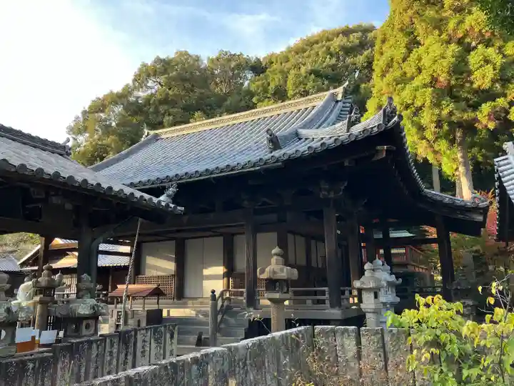 野上八幡宮の本殿・本堂